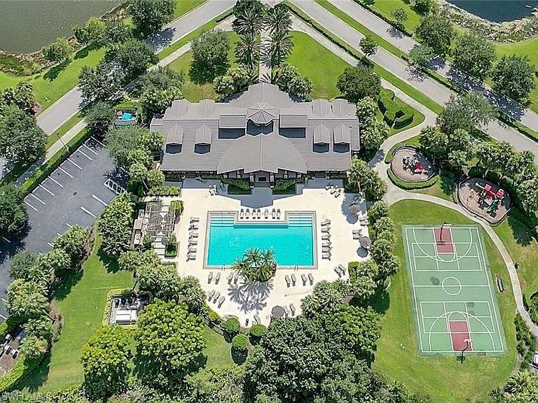 HAMPTON PARK - Residential