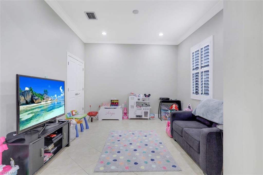 HAMPTON PARK - Residential