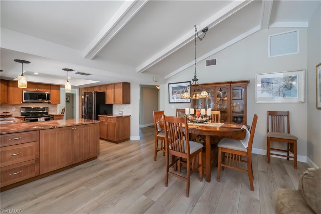 LOCHMOOR - Residential