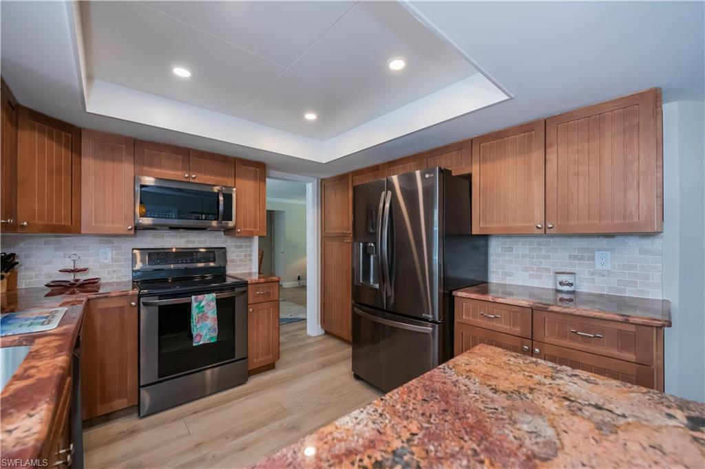 LOCHMOOR - Residential