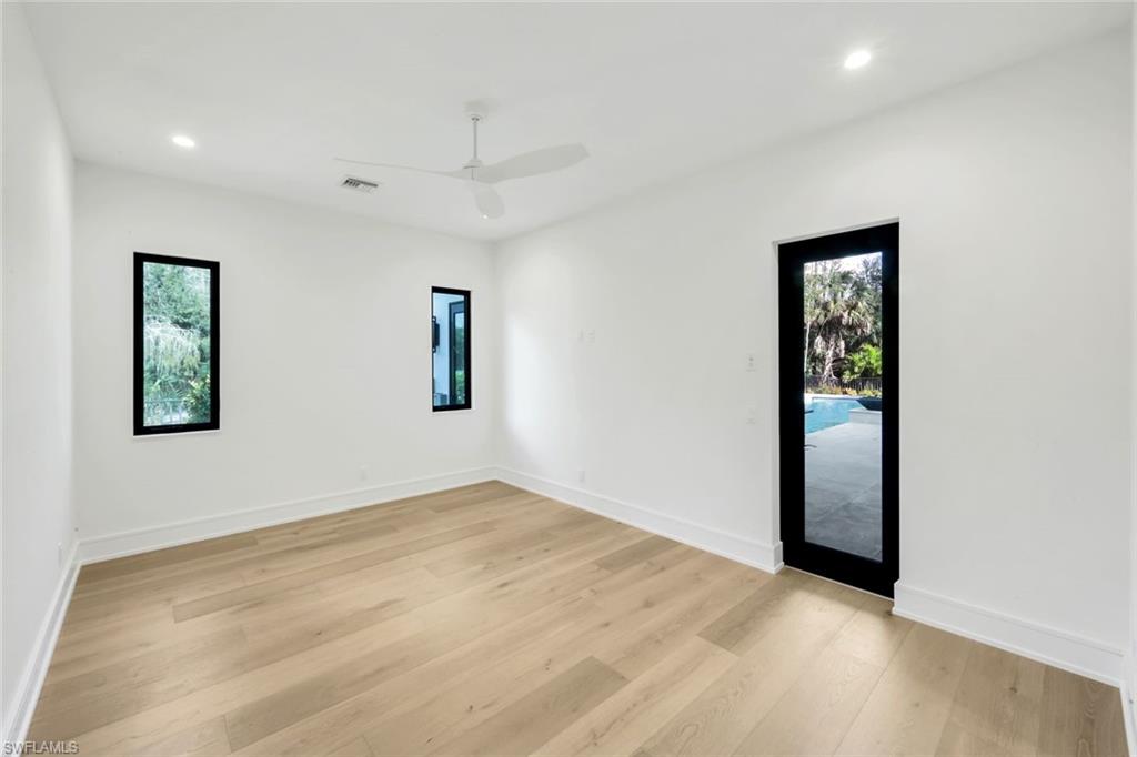 QUAIL WEST - Residential