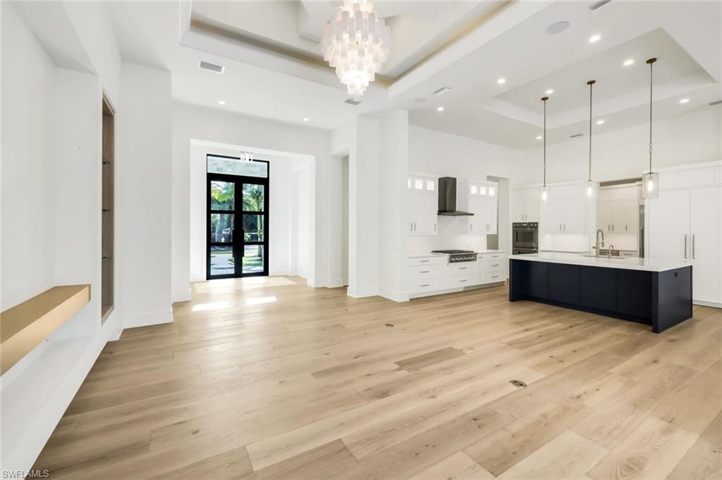 QUAIL WEST - Residential