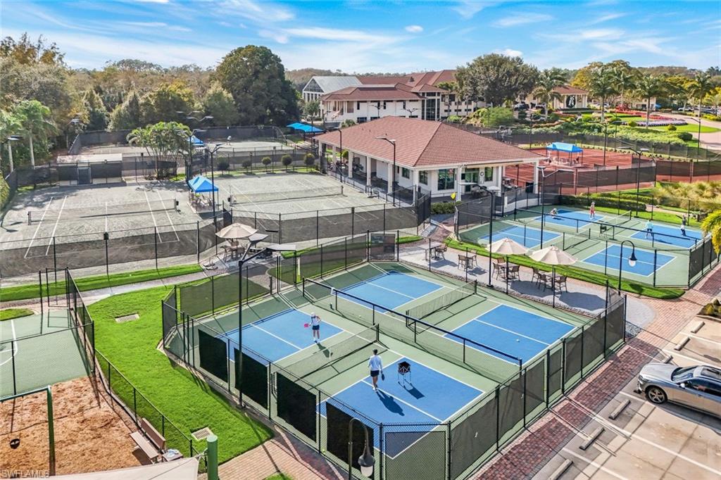 QUAIL WEST - Residential