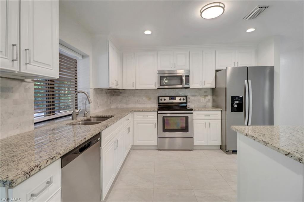 GOLDEN GATE ESTATES - Residential