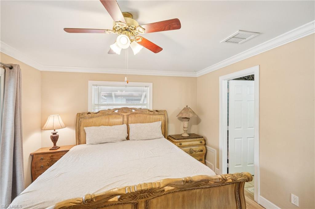 NAPLES PARK - Residential