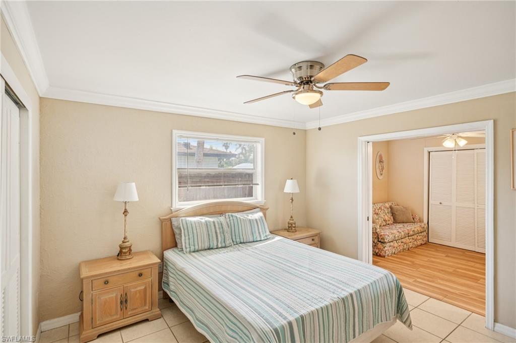 NAPLES PARK - Residential