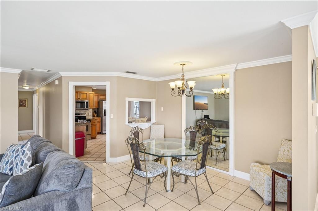 NAPLES PARK - Residential