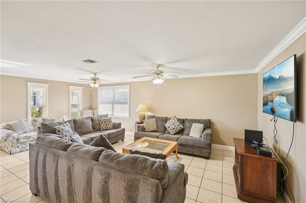 NAPLES PARK - Residential