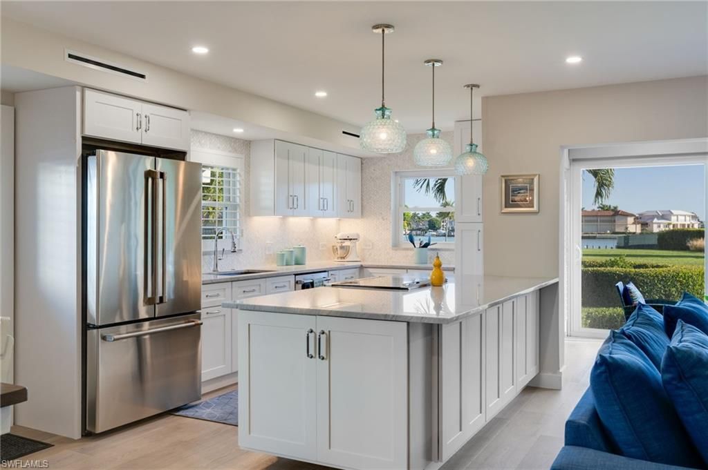 Photo of 3400 Gulf Shore BLVD N #B2, NAPLES, FL 34103 (MLS # 225082538)