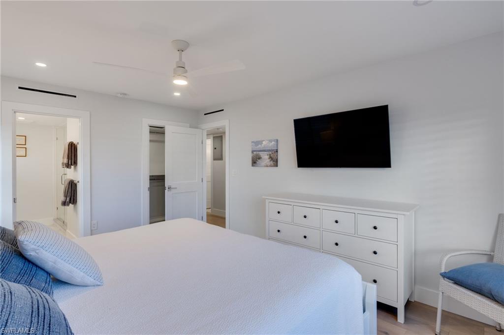 HARBORSIDE GARDENS - Residential