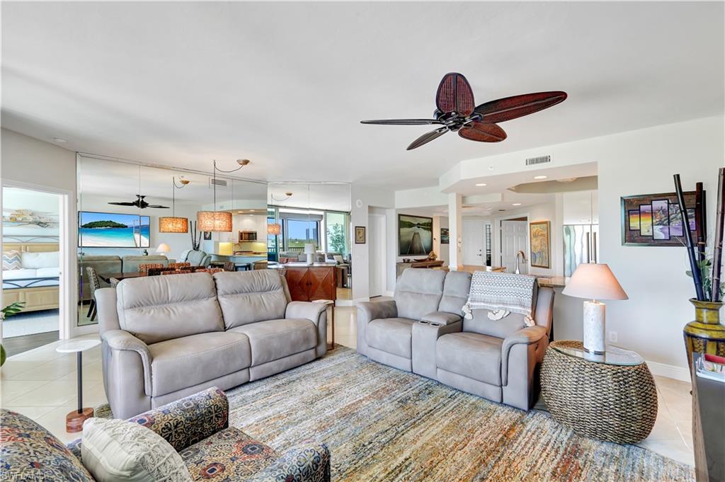 430 Cove Tower DR 403