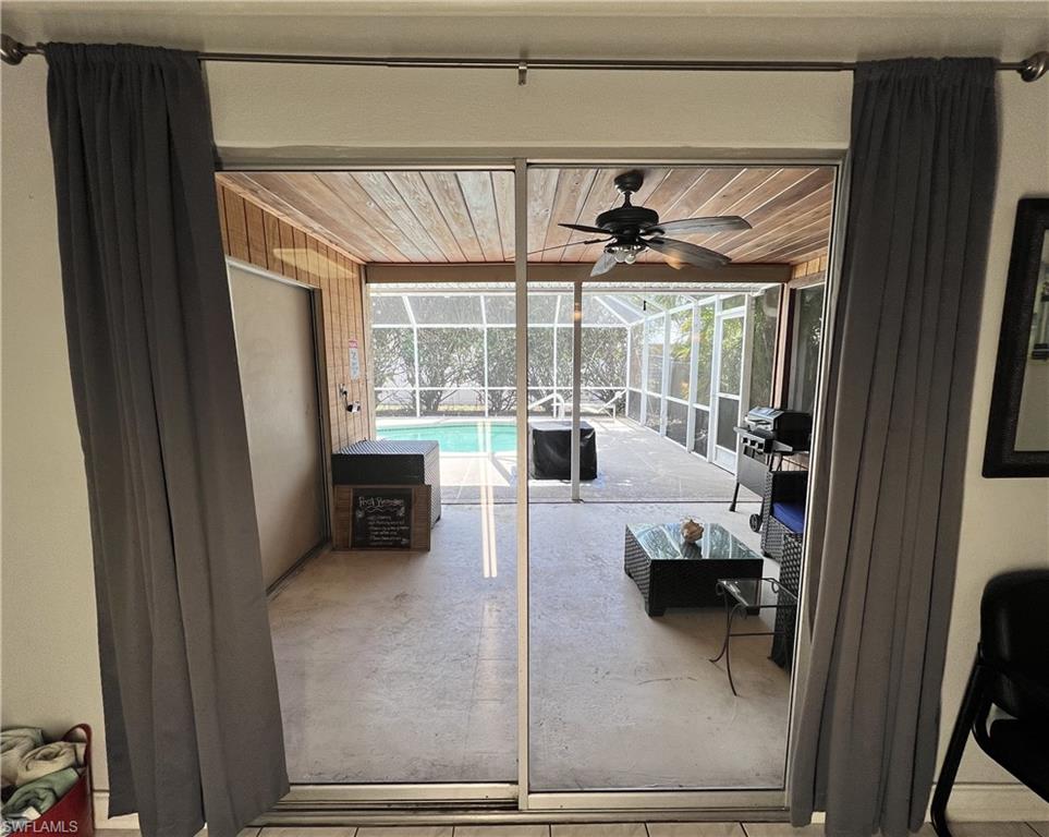 NAPLES PARK - Residential