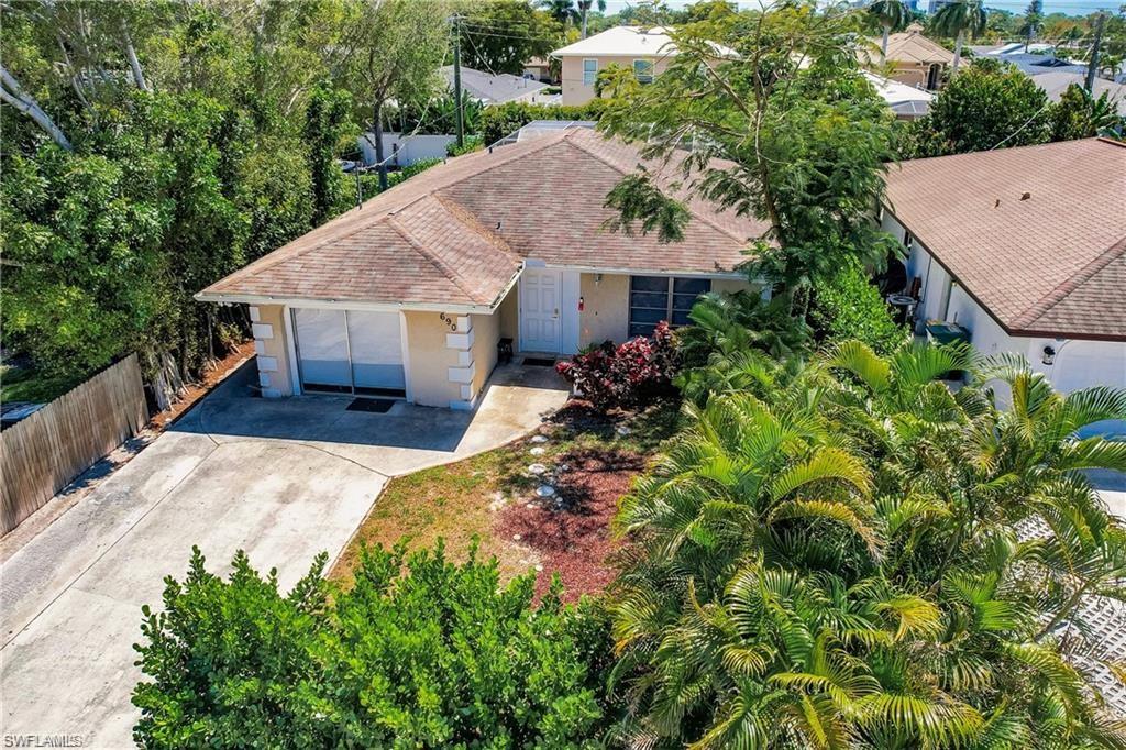 NAPLES PARK - Residential