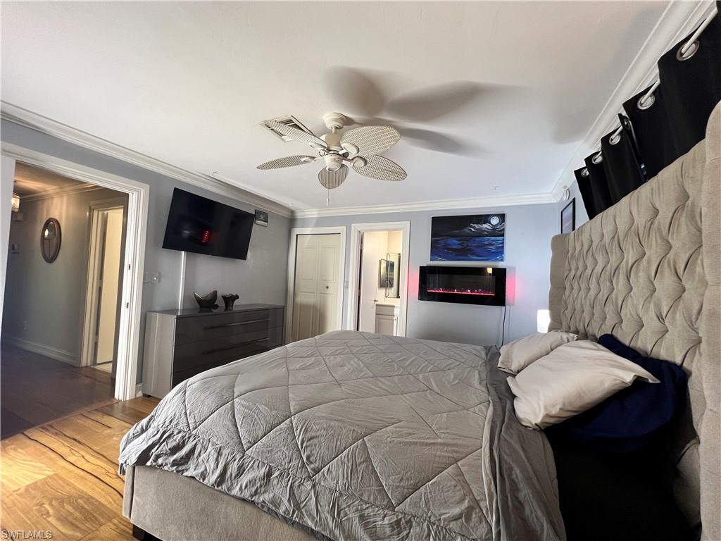 NAPLES PARK - Residential