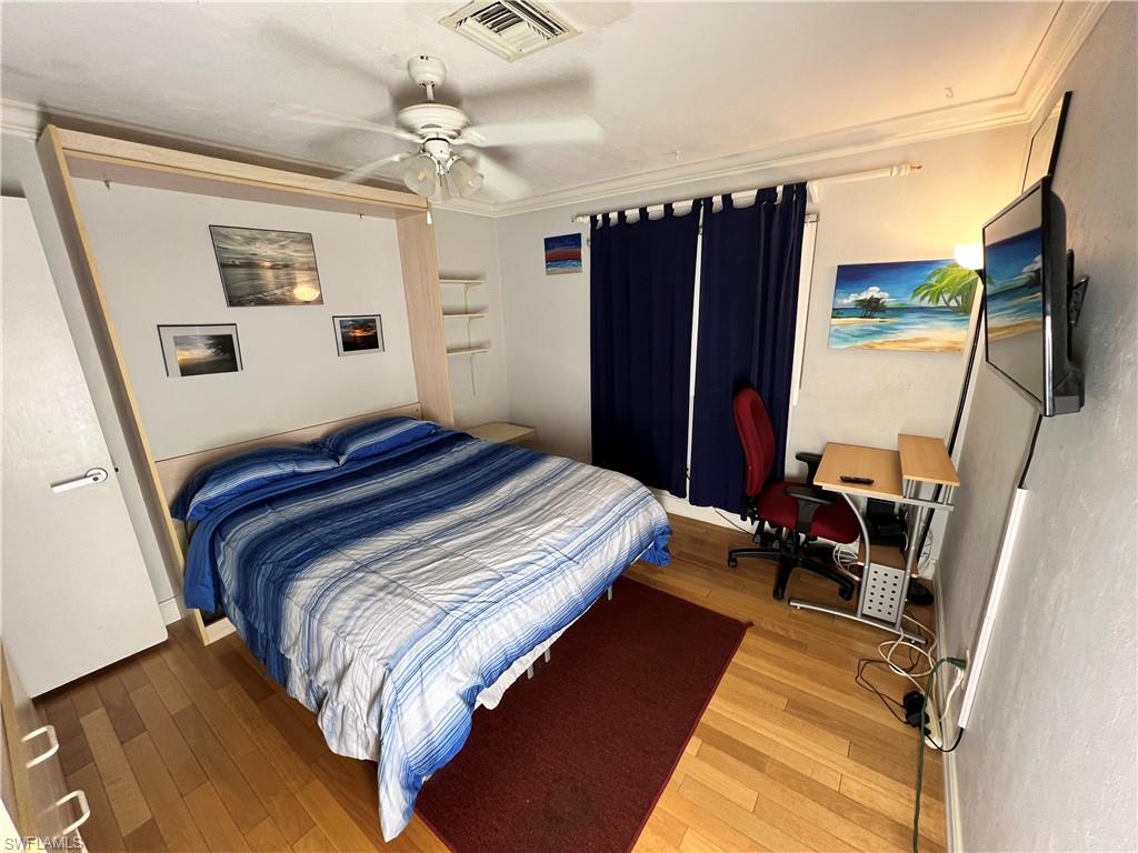 NAPLES PARK - Residential