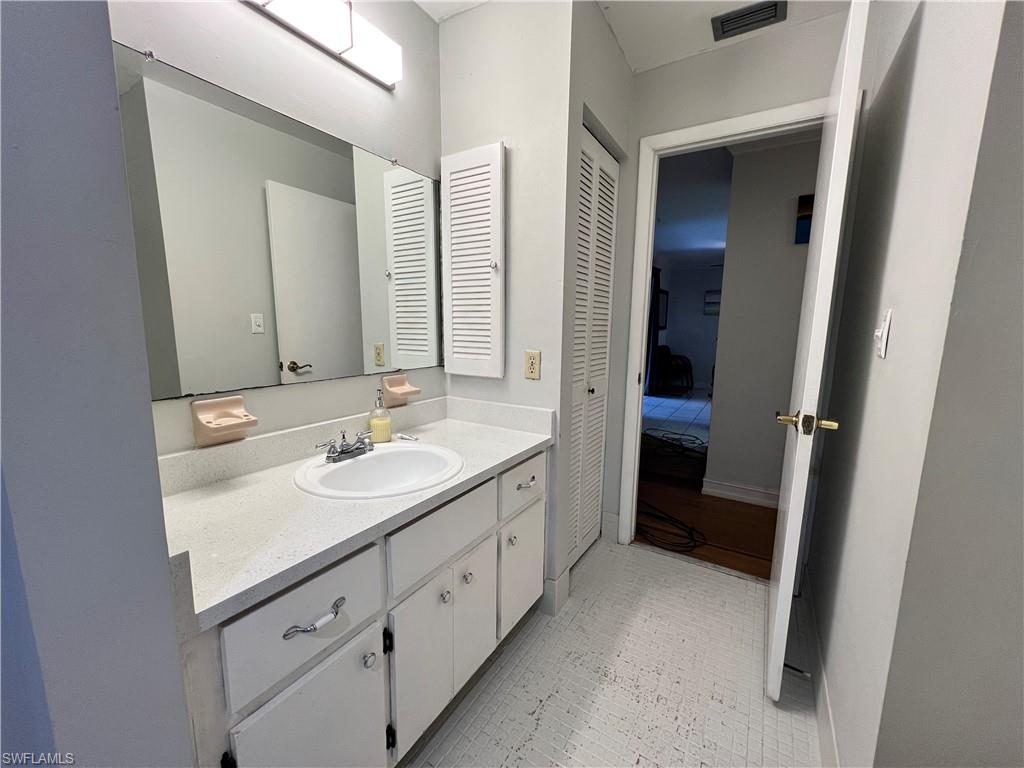 NAPLES PARK - Residential