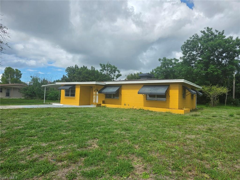 LEHIGH ACRES - Residential Lease