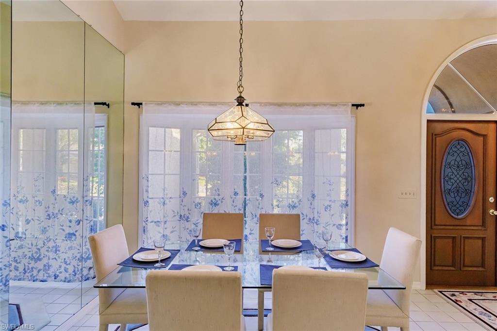 KINGS LAKE - Residential