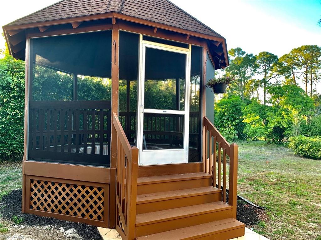 KINGS LAKE - Residential