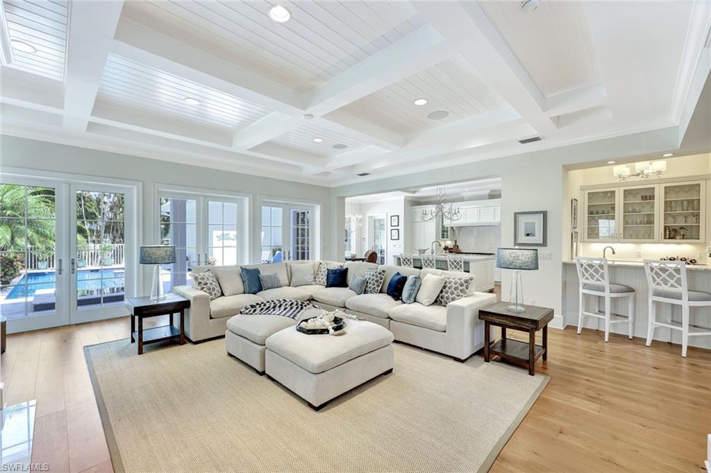 OLDE NAPLES - Residential