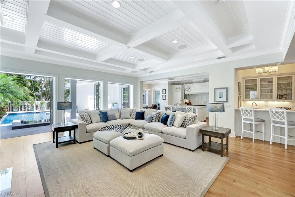 OLDE NAPLES - Residential