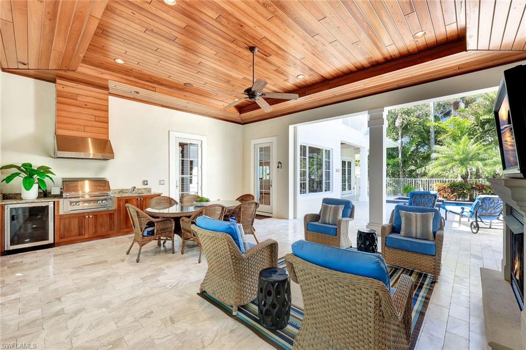 OLDE NAPLES - Residential