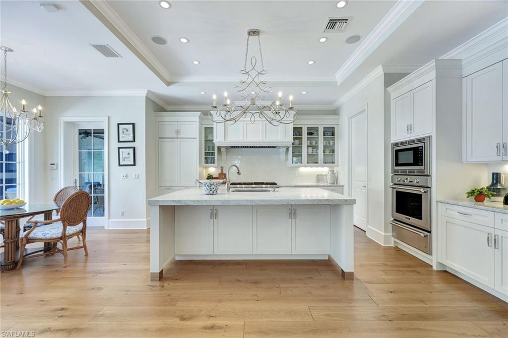 OLDE NAPLES - Residential