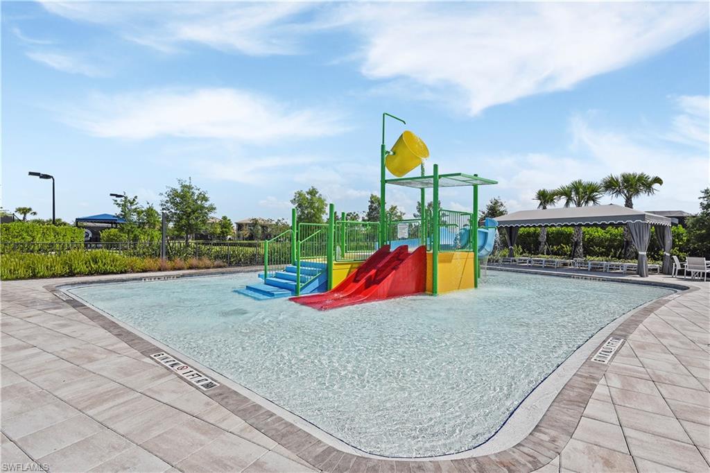 STONECREEK - Residential