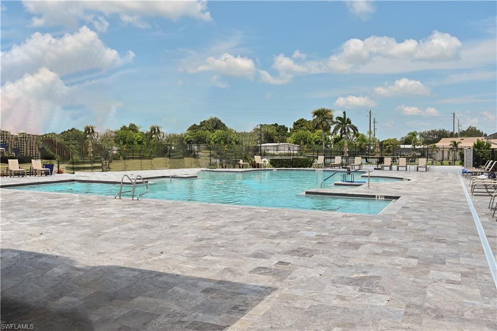 RIVIERA COLONY GOLF ESTATES - Residential