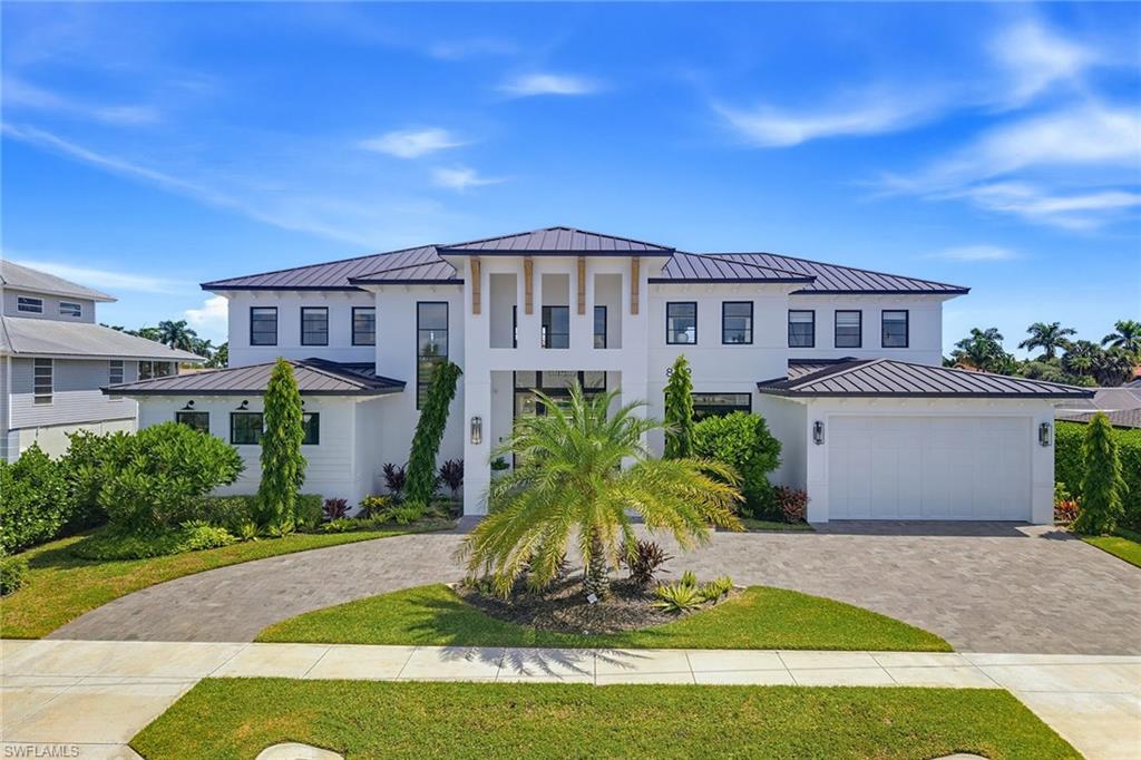 839 Chestnut CT