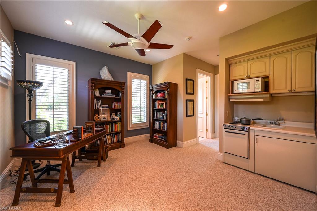 PINE RIDGE - Residential