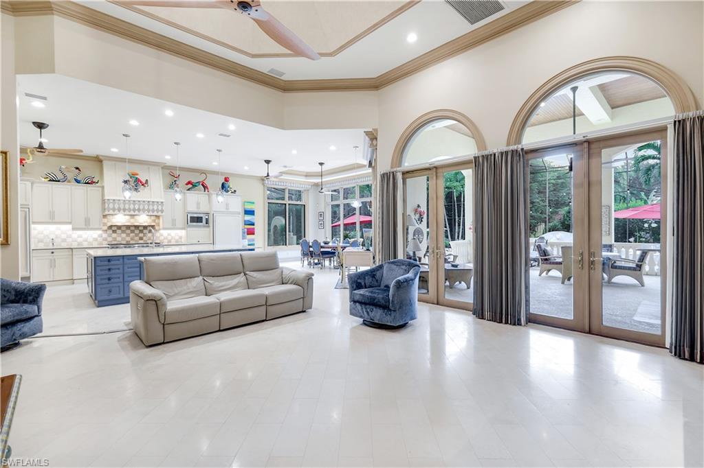 PINE RIDGE - Residential