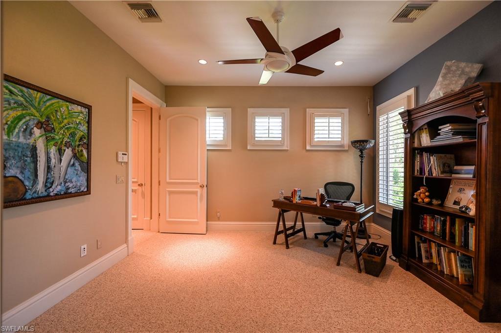 PINE RIDGE - Residential