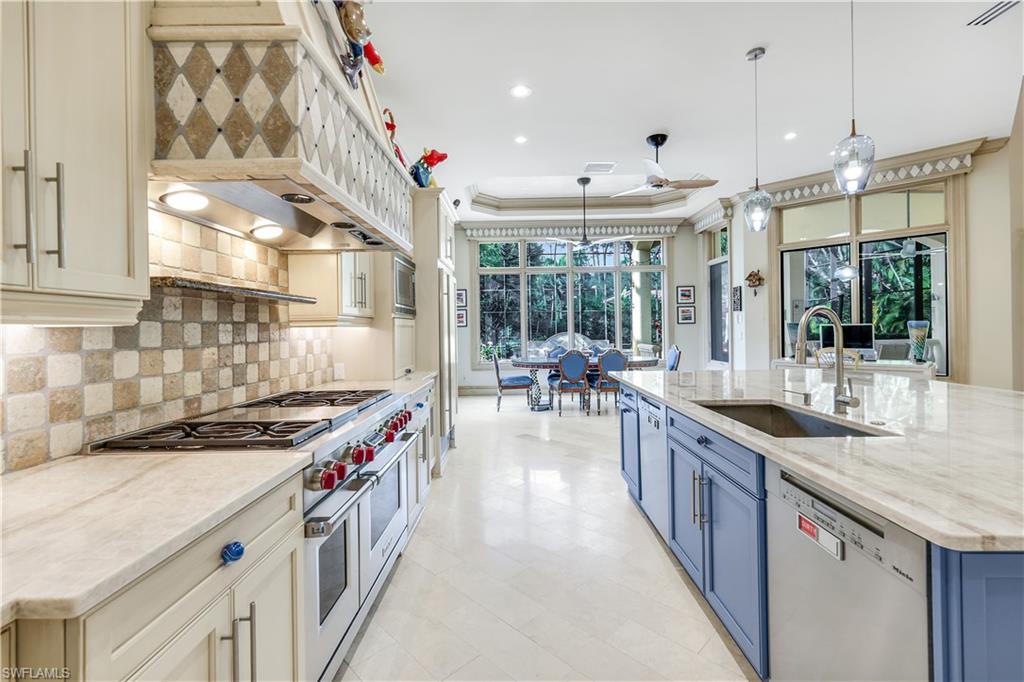 PINE RIDGE - Residential