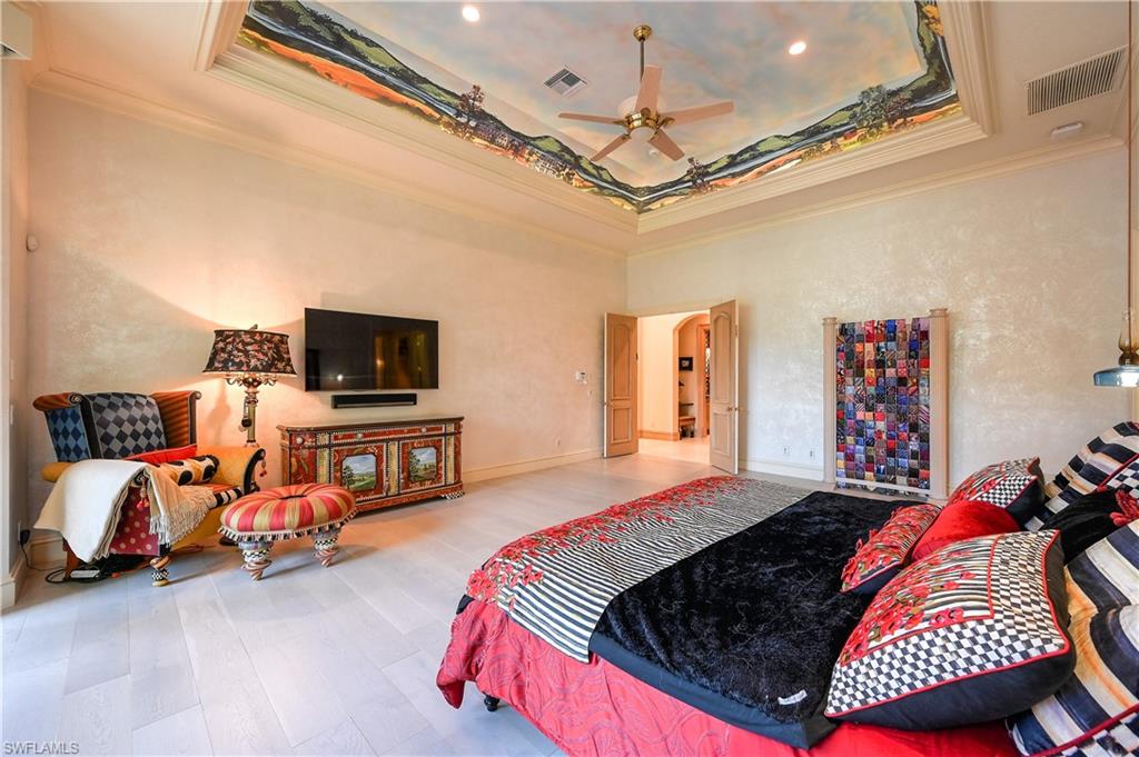 PINE RIDGE - Residential