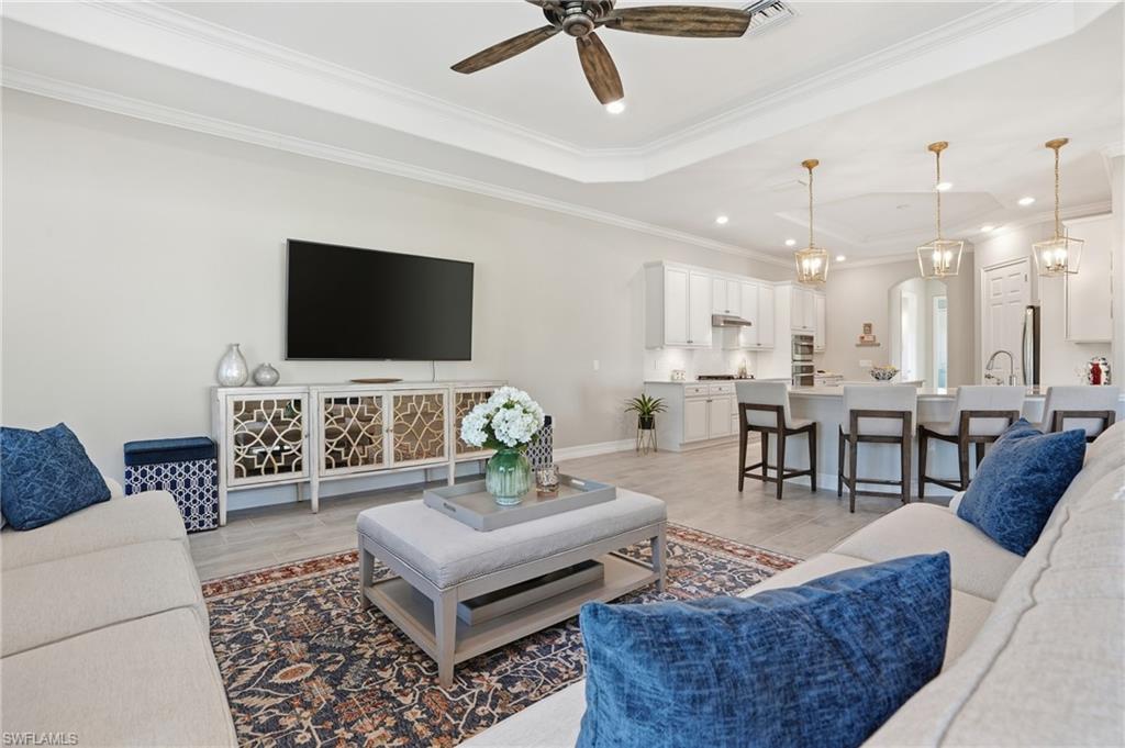 LAMORADA - Residential