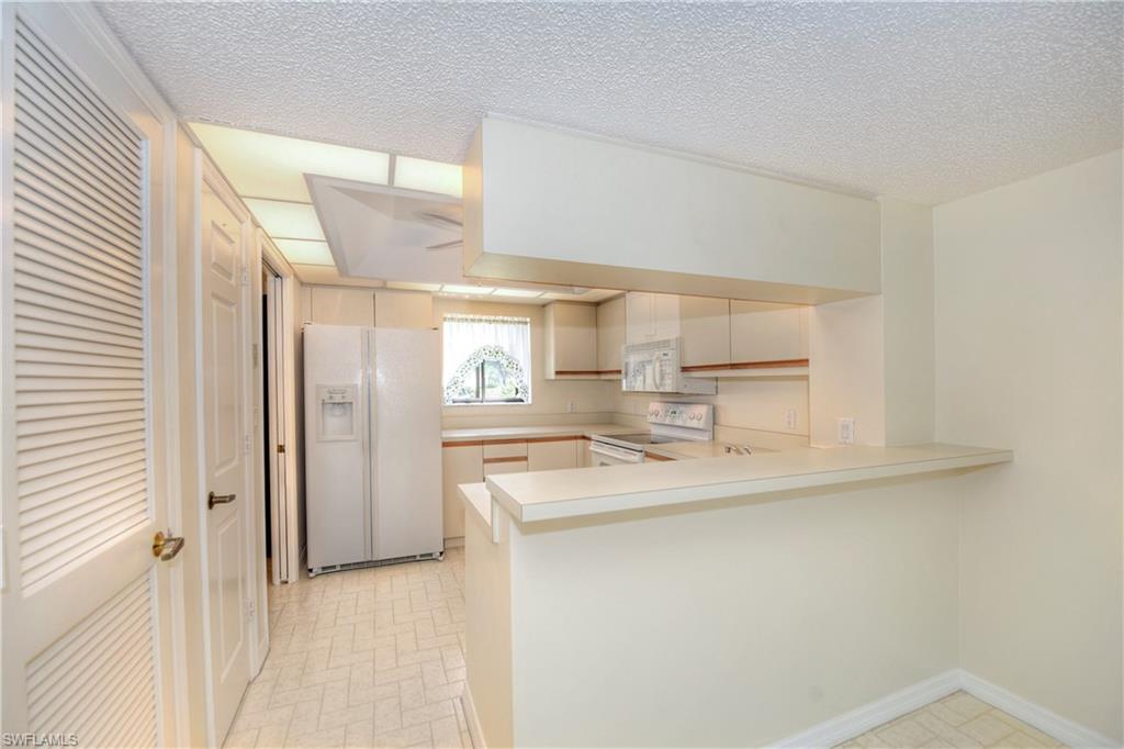 NAPLES BATH AND TENNIS CLUB - Residential