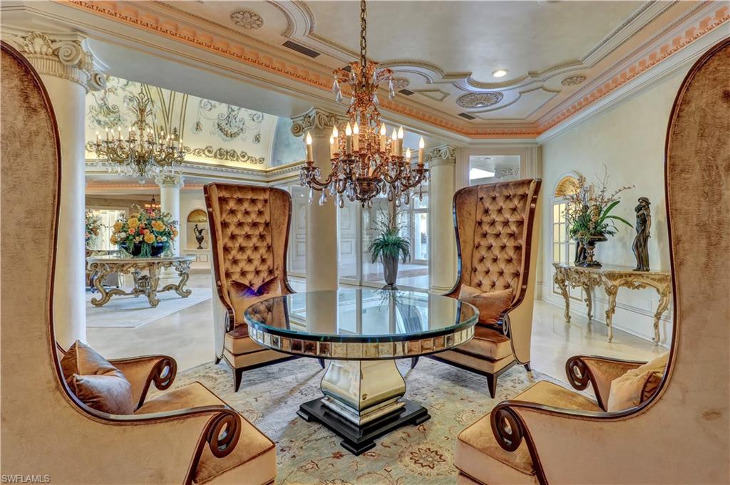 ESTATES - Residential