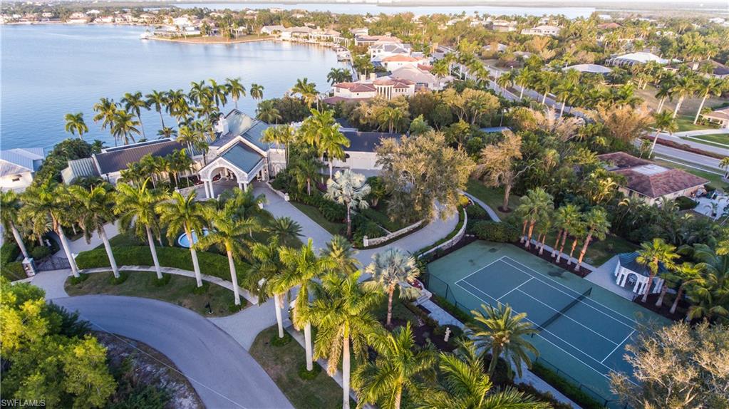 ESTATES - Residential