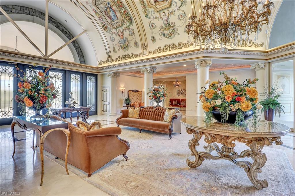 ESTATES - Residential