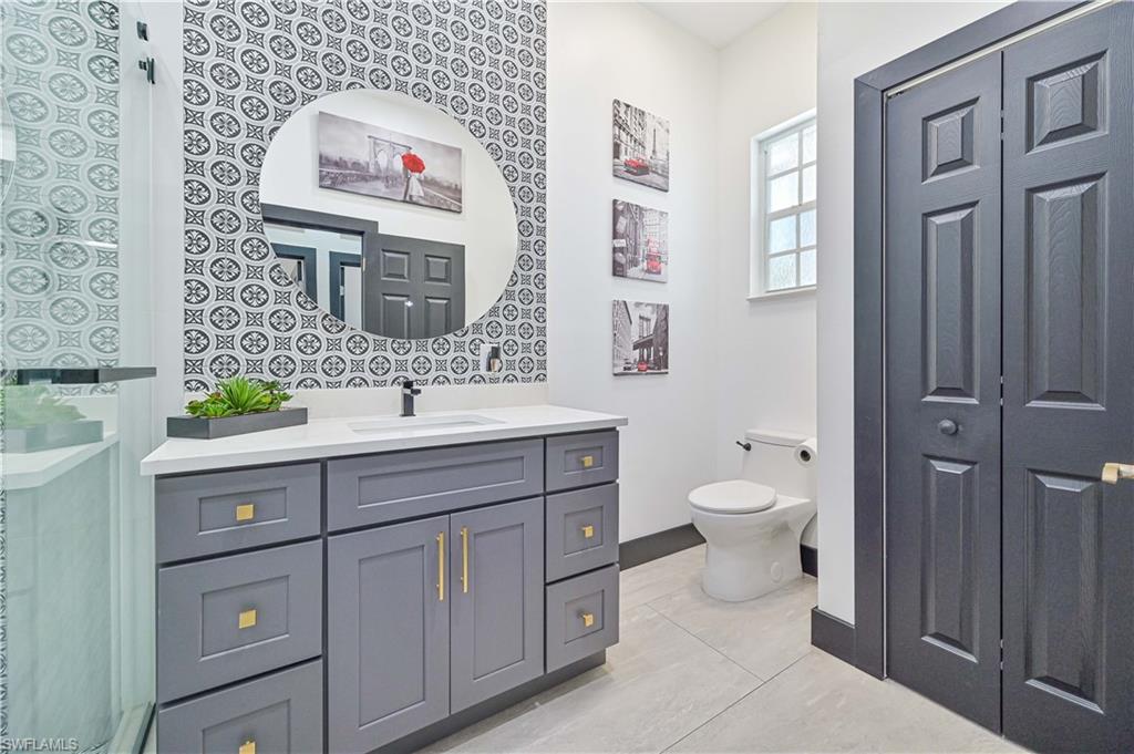 THE GROVES - Residential