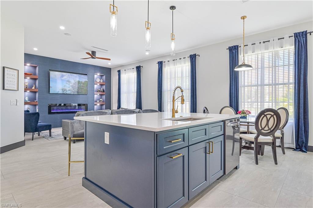 THE GROVES - Residential