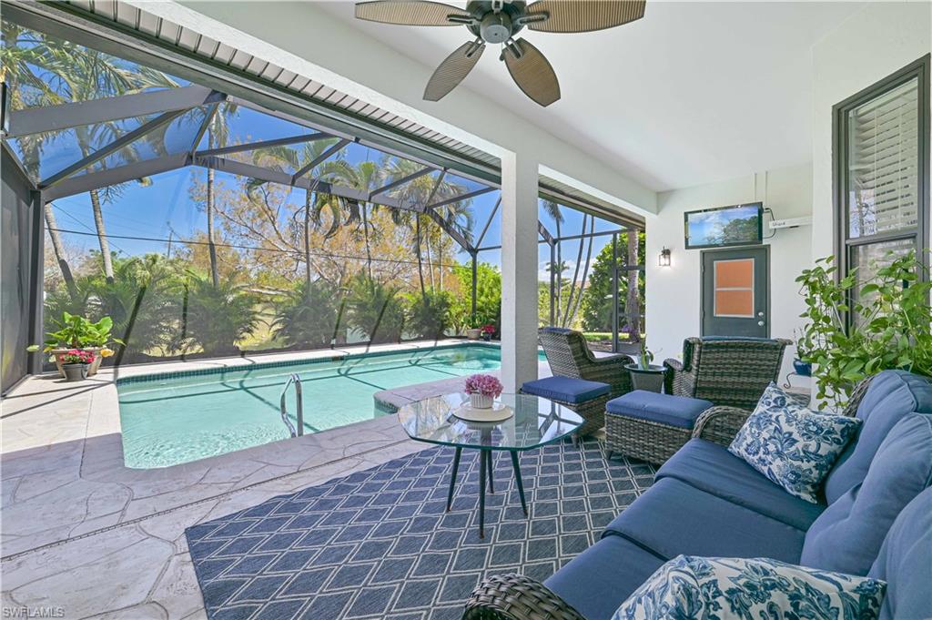 THE GROVES - Residential