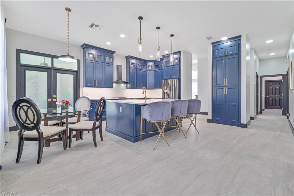 THE GROVES - Residential