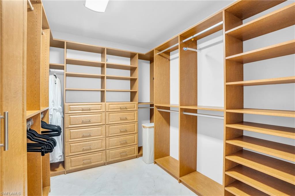 GRANDE GENEVA - Residential Lease