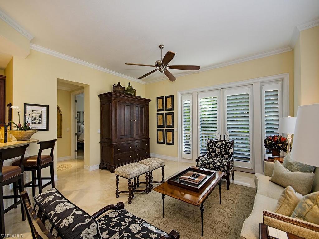 THE COLONNADE ON 5TH - Residential