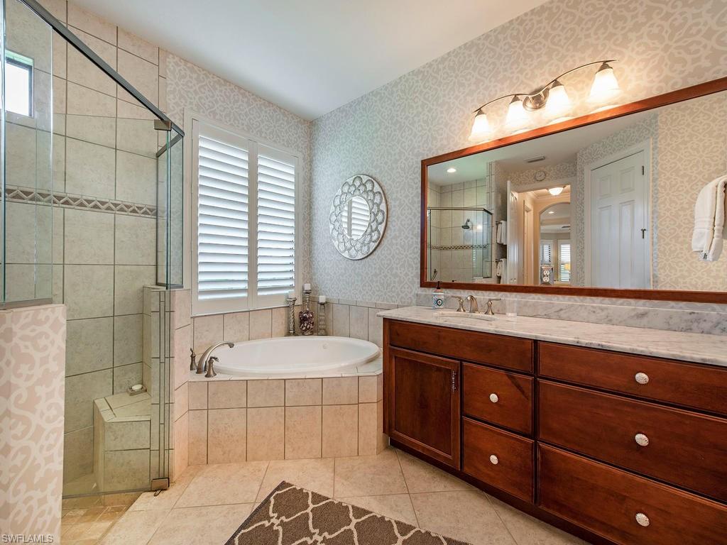 BONITA LAKES - Residential