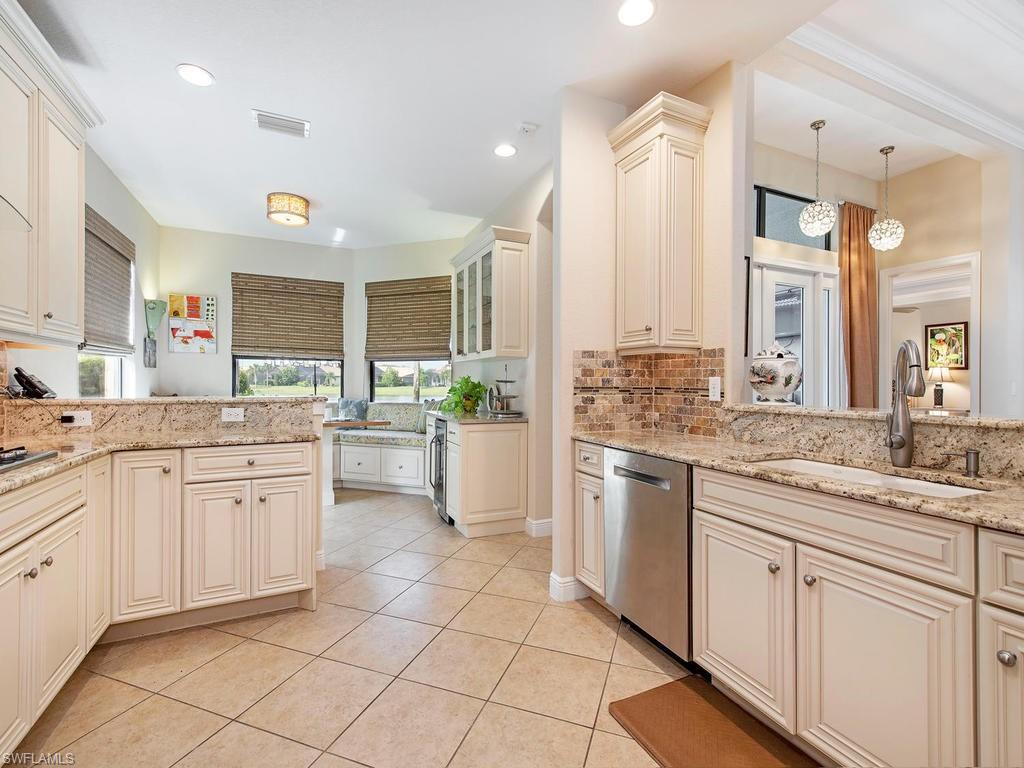 BONITA LAKES - Residential