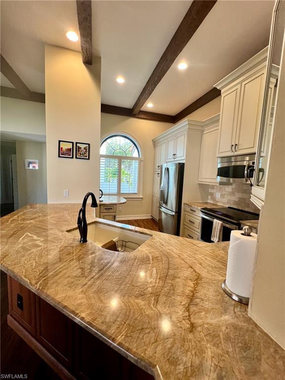 BEACHWALK GARDENS - Residential