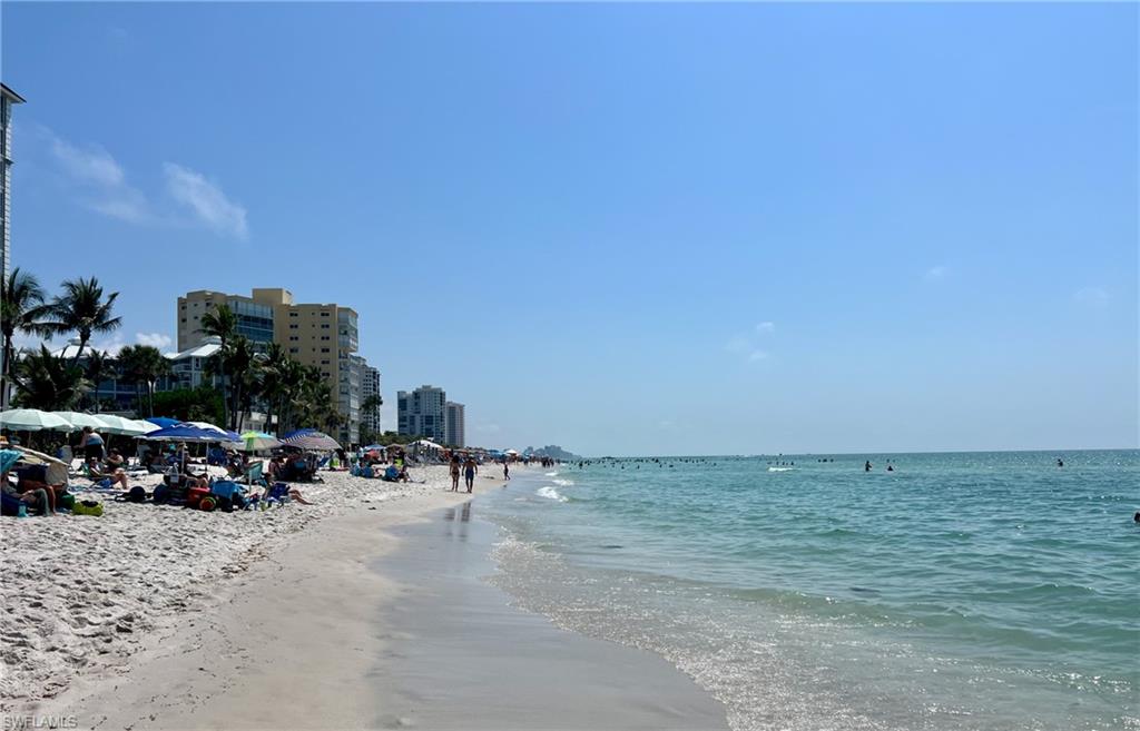 BEACHWALK GARDENS - Residential